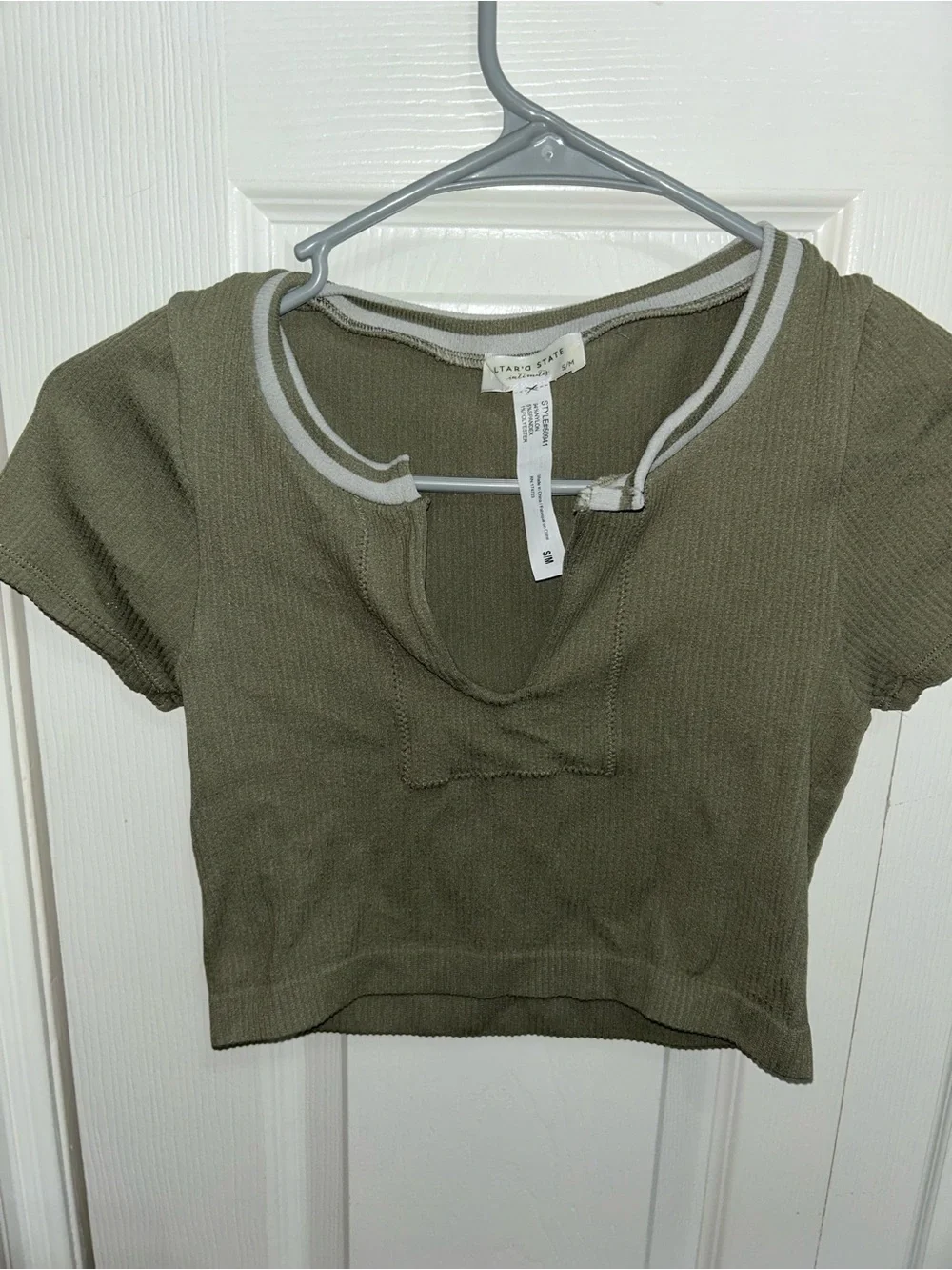 Altar'd State Olive Green Ribbed Crop Top with White Trim - Picture 2 of 3